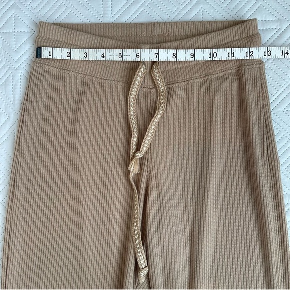 Faherty Legend Rib-Knit Riva Slim Fit Nomad
Lounge Pants Size XS - Picture 5 of 12